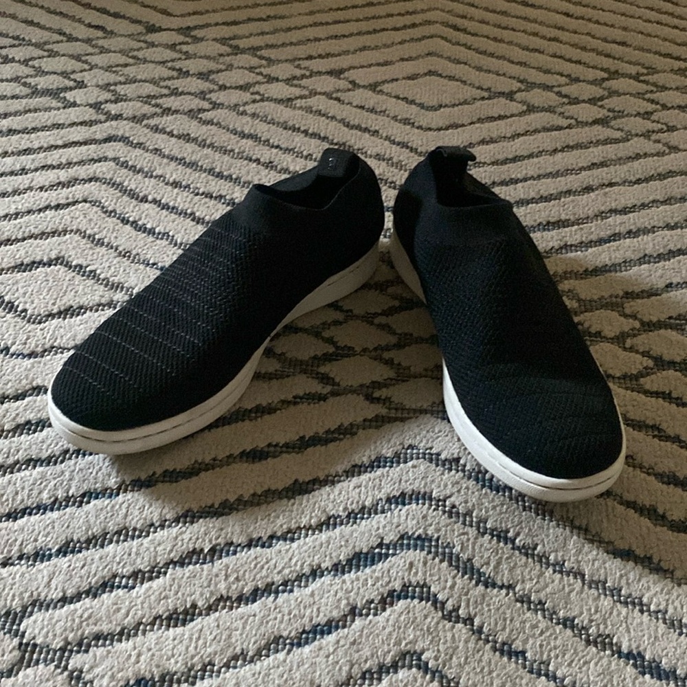 ED Ellen Degeneres Size 5 Flat Black Shoes